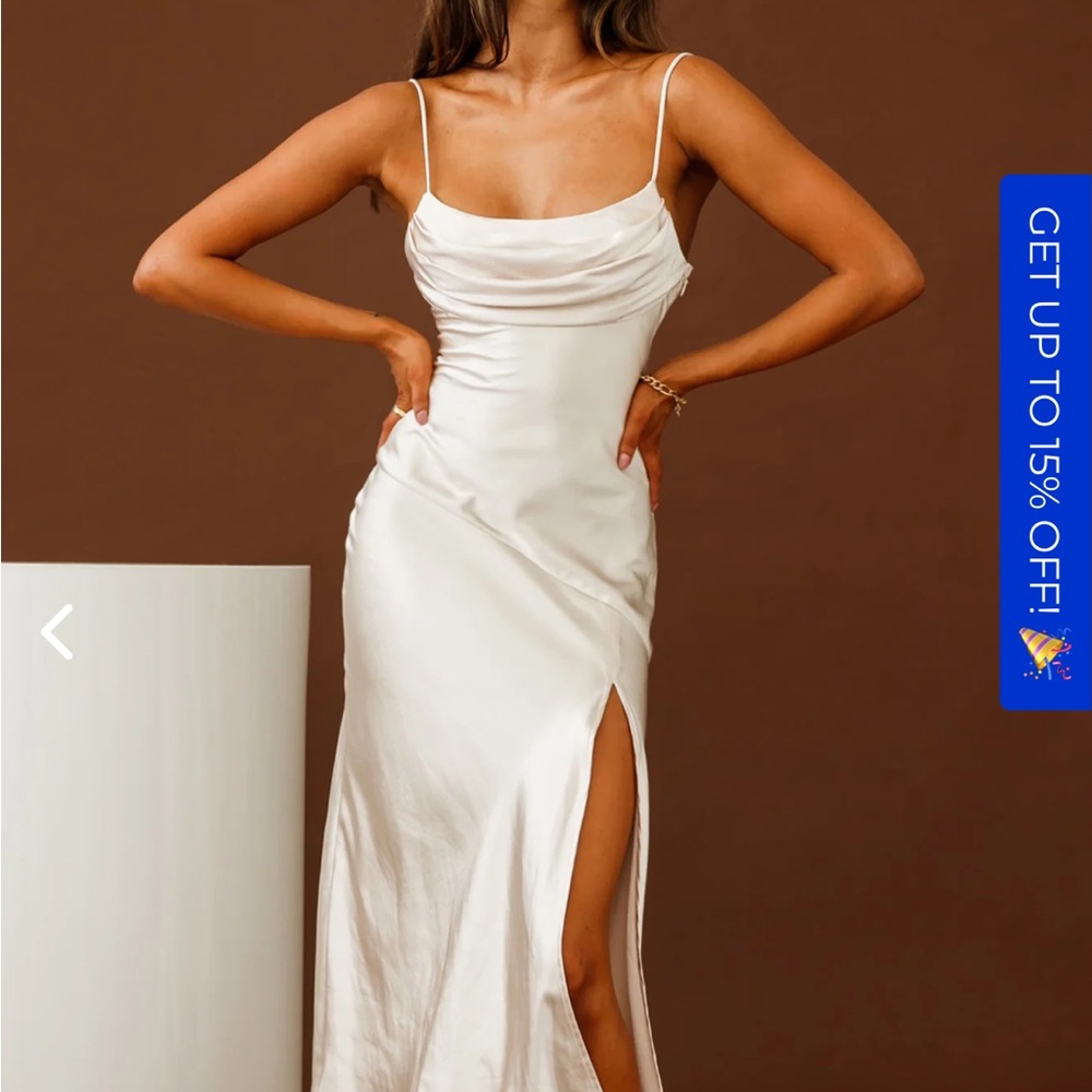 Selfie Leslie Champagne Dress